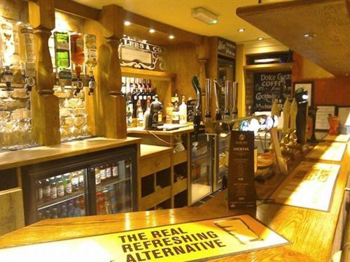 Holland Hotel Llanfachraeth 외부 사진