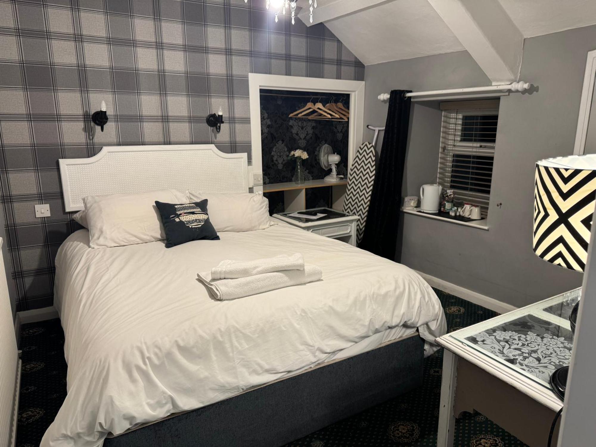 Holland Hotel Llanfachraeth 외부 사진